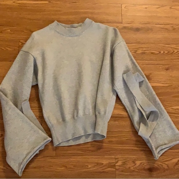 NWOT Tularosa Suzanne sweater - Picture 4 of 4